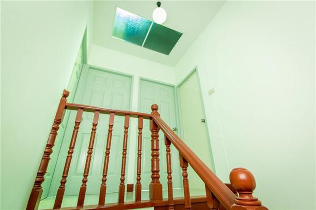 รูปภาพ บัวทองธานี (Buathong Thani)