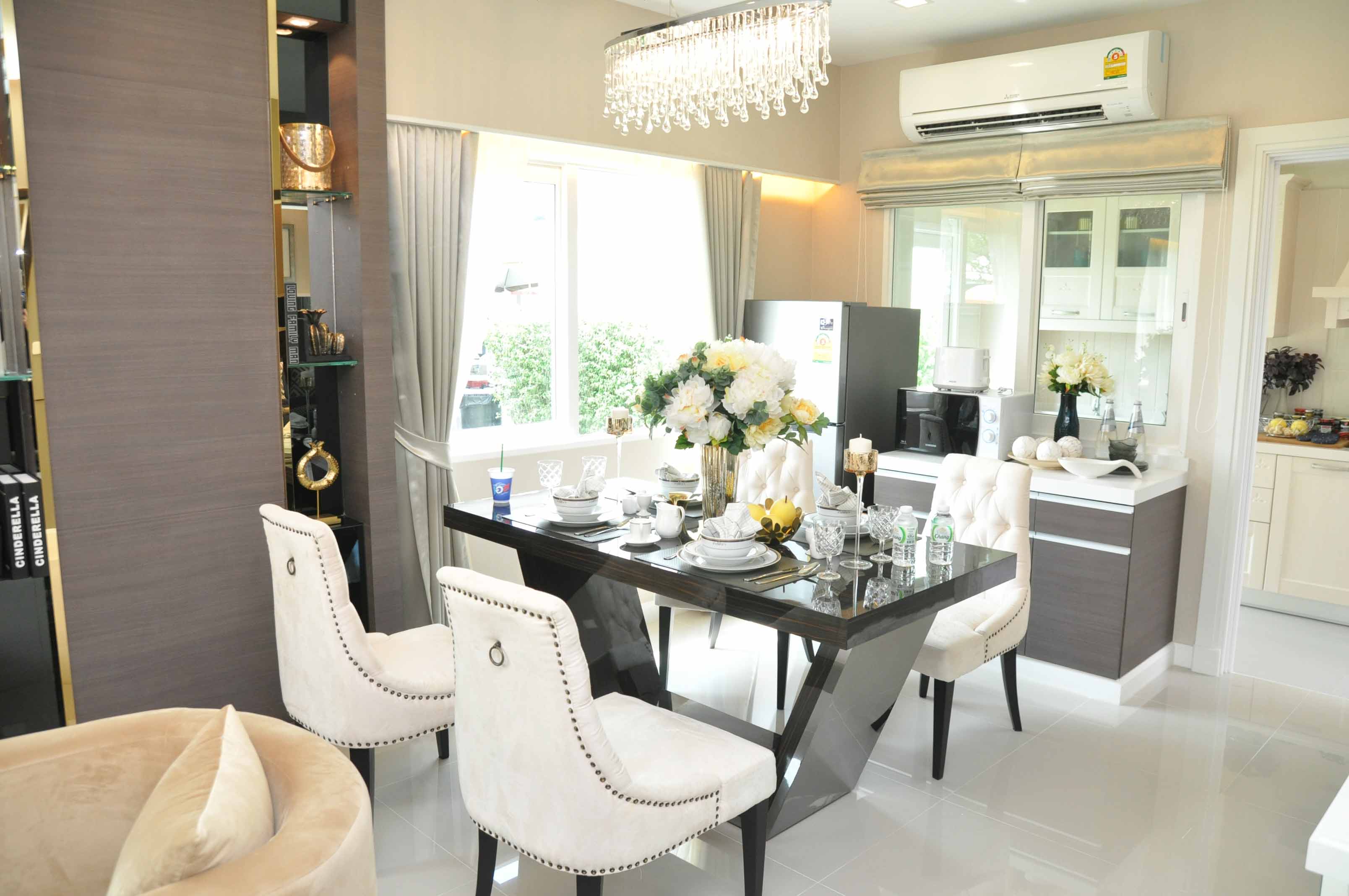 รูปภาพ โกลเด้น ทาวน์ อ่อนนุช-ลาดกระบัง (Golden Town Onnut - Ladkrabang)