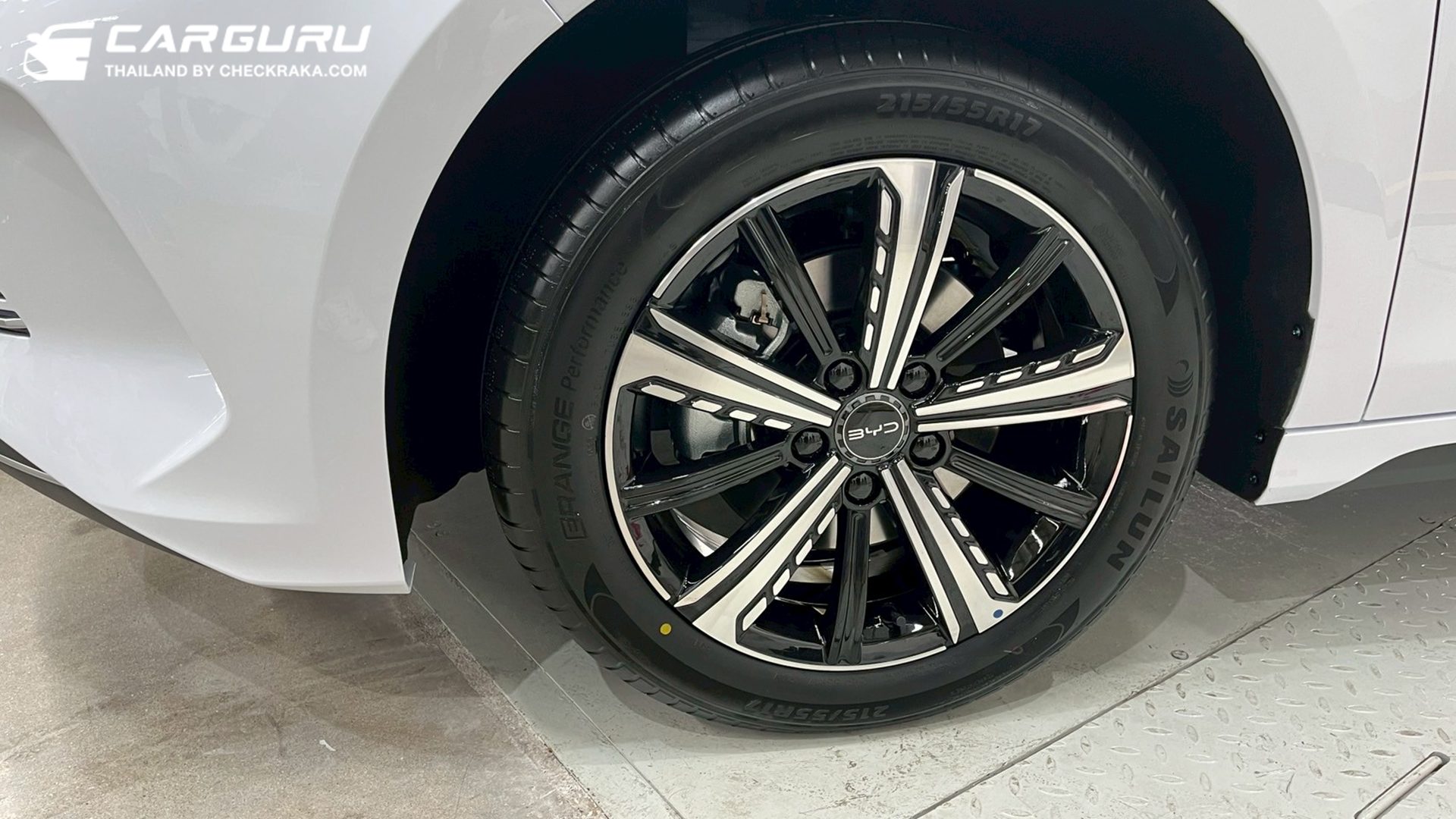 รูปภาพ บีวายดี BYD Seal 5 DM-i Standard ปี 2025