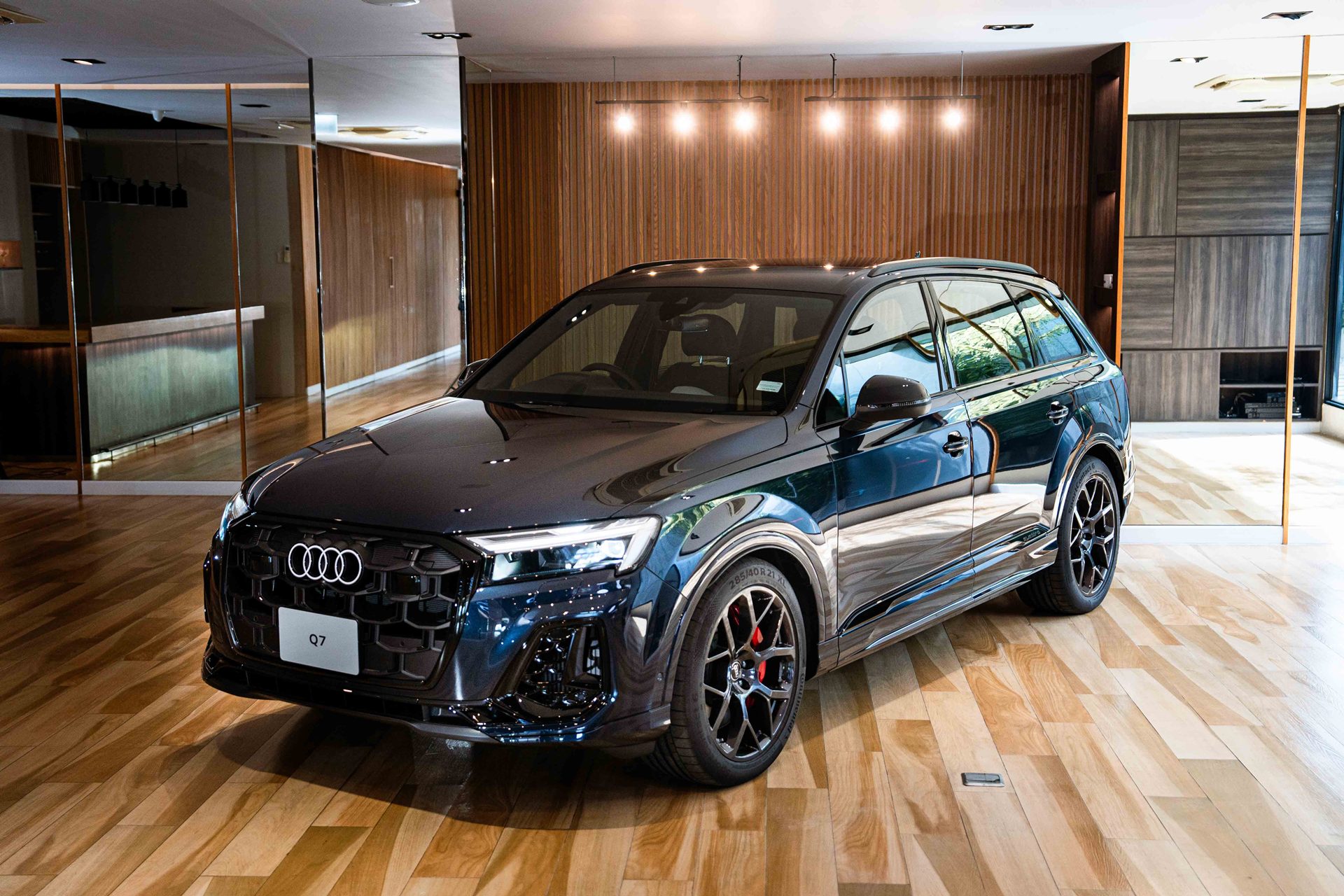 รูปภาพ อาวดี้ Audi Q7 TFSI e quattro S line edition one ปี 2024