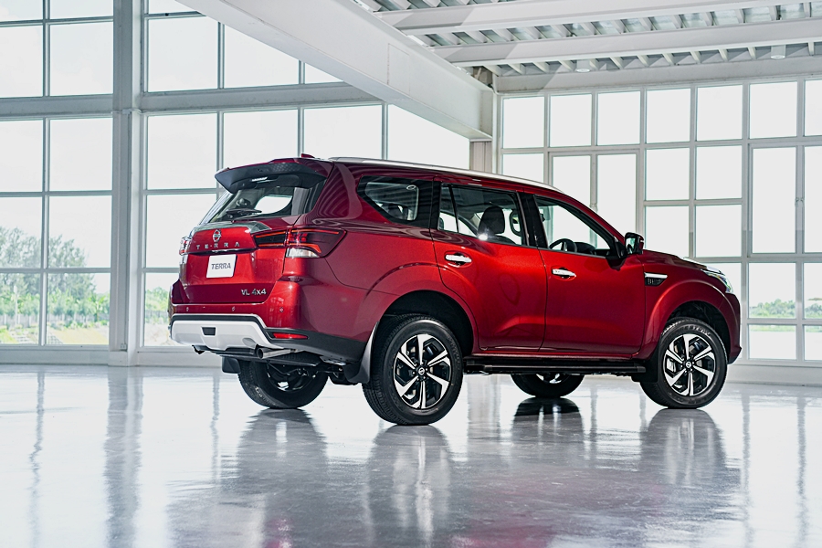 รูปภาพ นิสสัน Nissan Terra 2.3 VL 4WD 7AT MY2022 ปี 2021