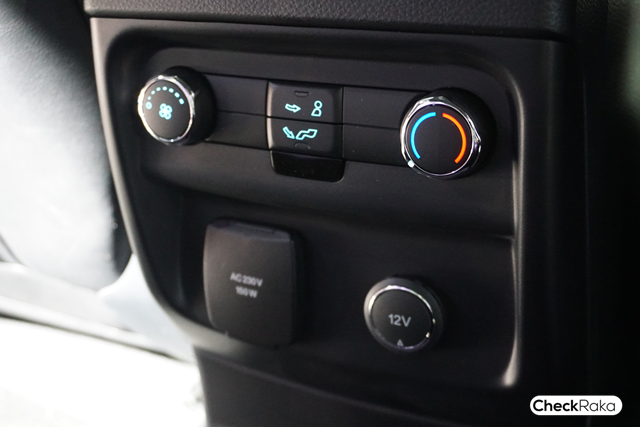 รูปภาพ ฟอร์ด Ford Everest 2.0L Turbo Titanium+ 4x2 AT ปี 2018