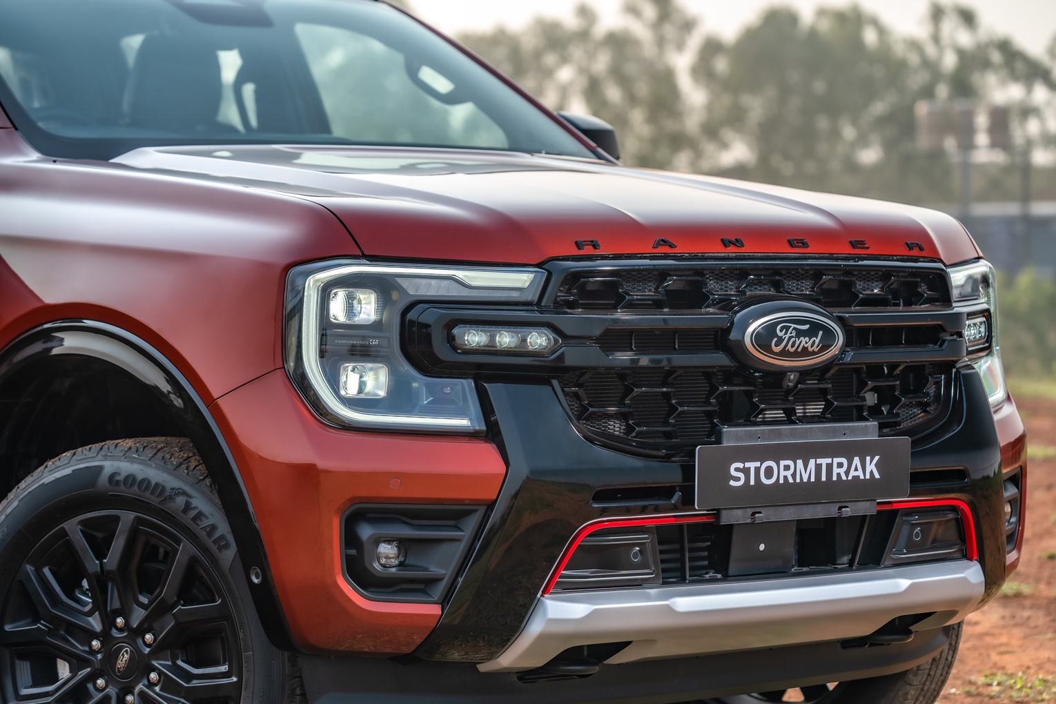 รูปภาพ ฟอร์ด Ford Ranger Double Cab Ranger Stormtrak 2.0L Bi-Turbo HR 4x4 10AT ปี 2023
