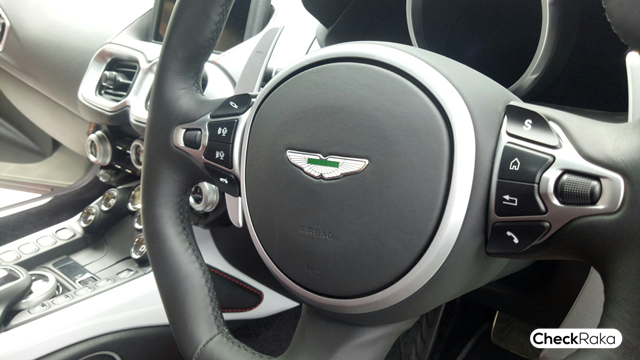 รูปภาพ แอสตัน มาร์ติน Aston Martin Vantage Coupe ปี 2018