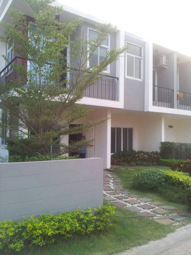 รูปภาพ ณ ราธร สุวินทวงศ์ (Na Rathon Suwinthawongse)