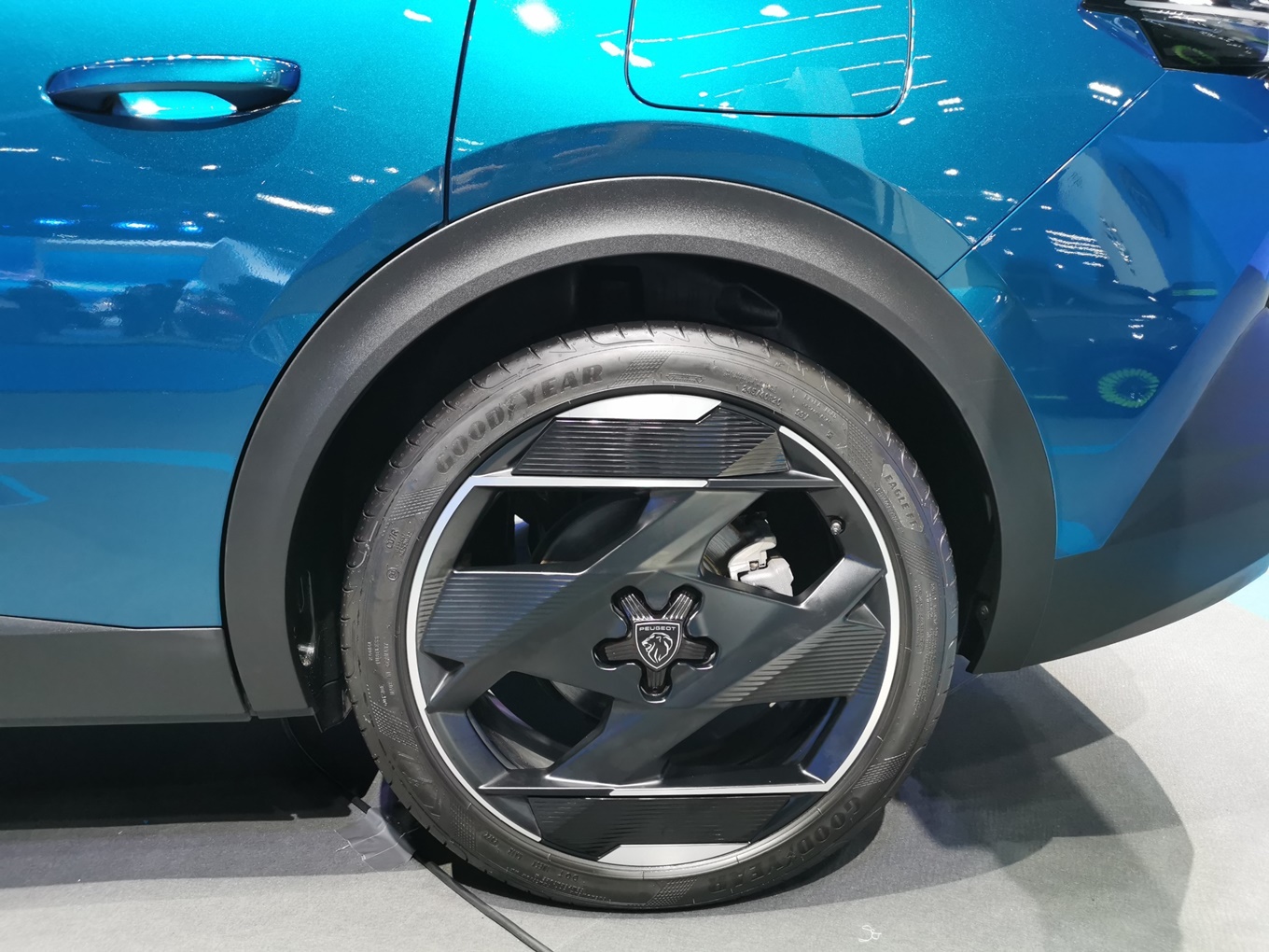 รูปภาพ เปอโยต์ Peugeot 408 PHEV ปี 2023