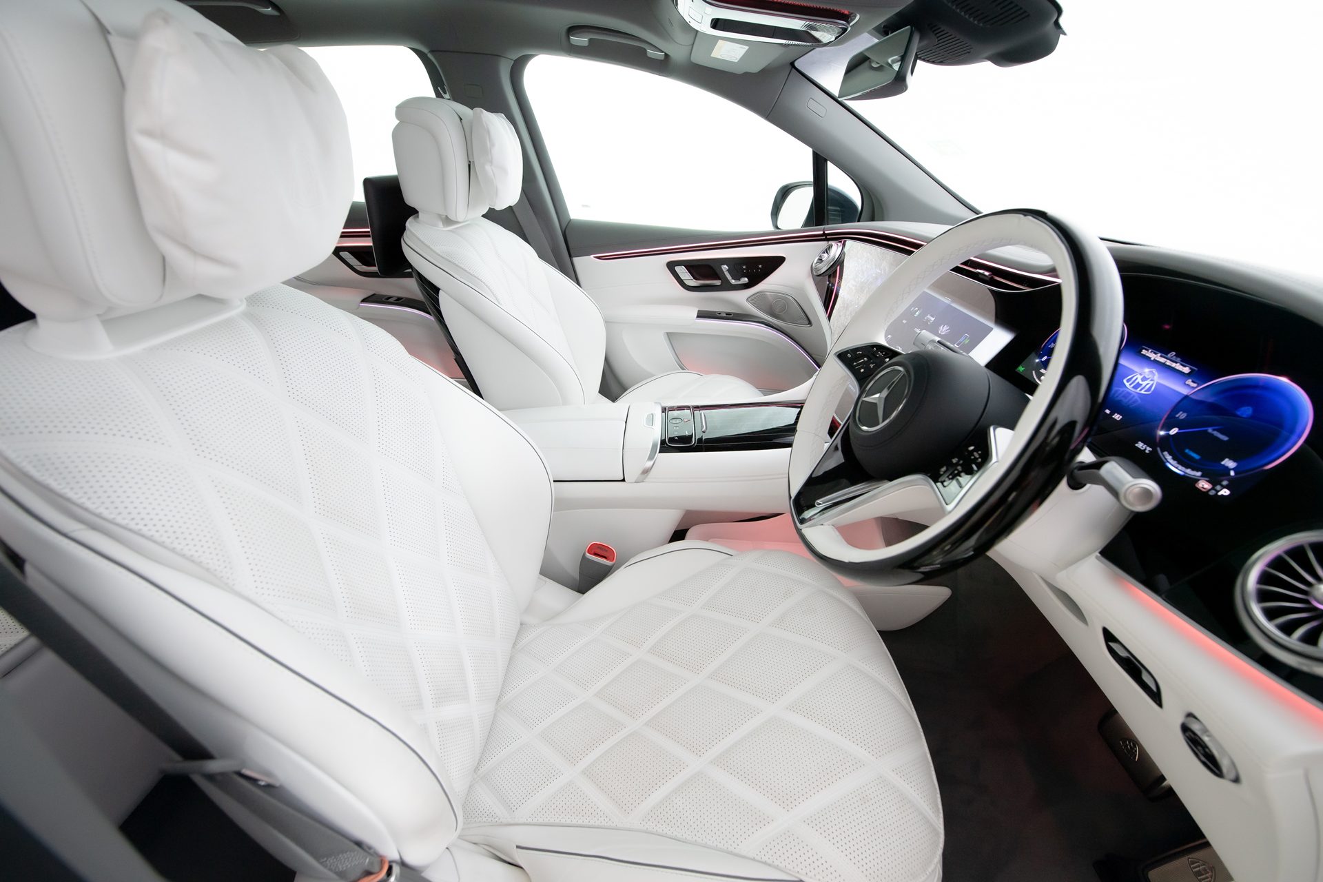 รูปภาพ เมอร์เซเดส-เบนซ์ Mercedes-benz Maybach EQS 680 SUV ปี 2024