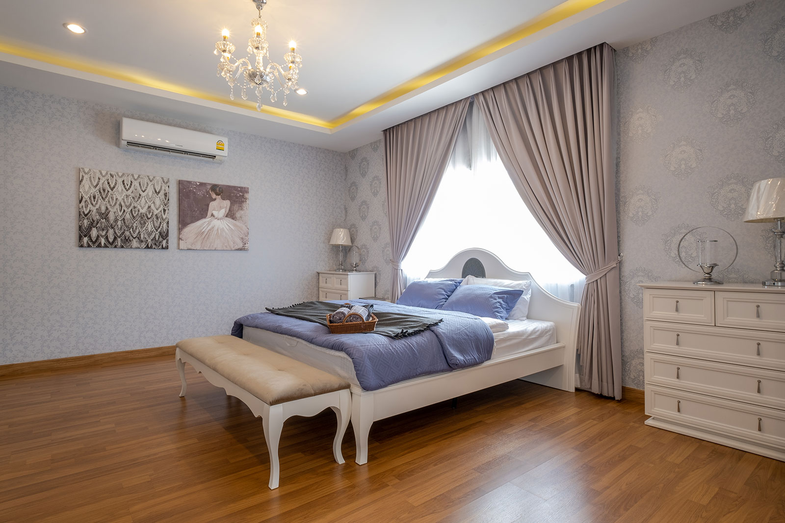 รูปภาพ ปริม สุวินทวงศ์ (Prim Suwintawong)