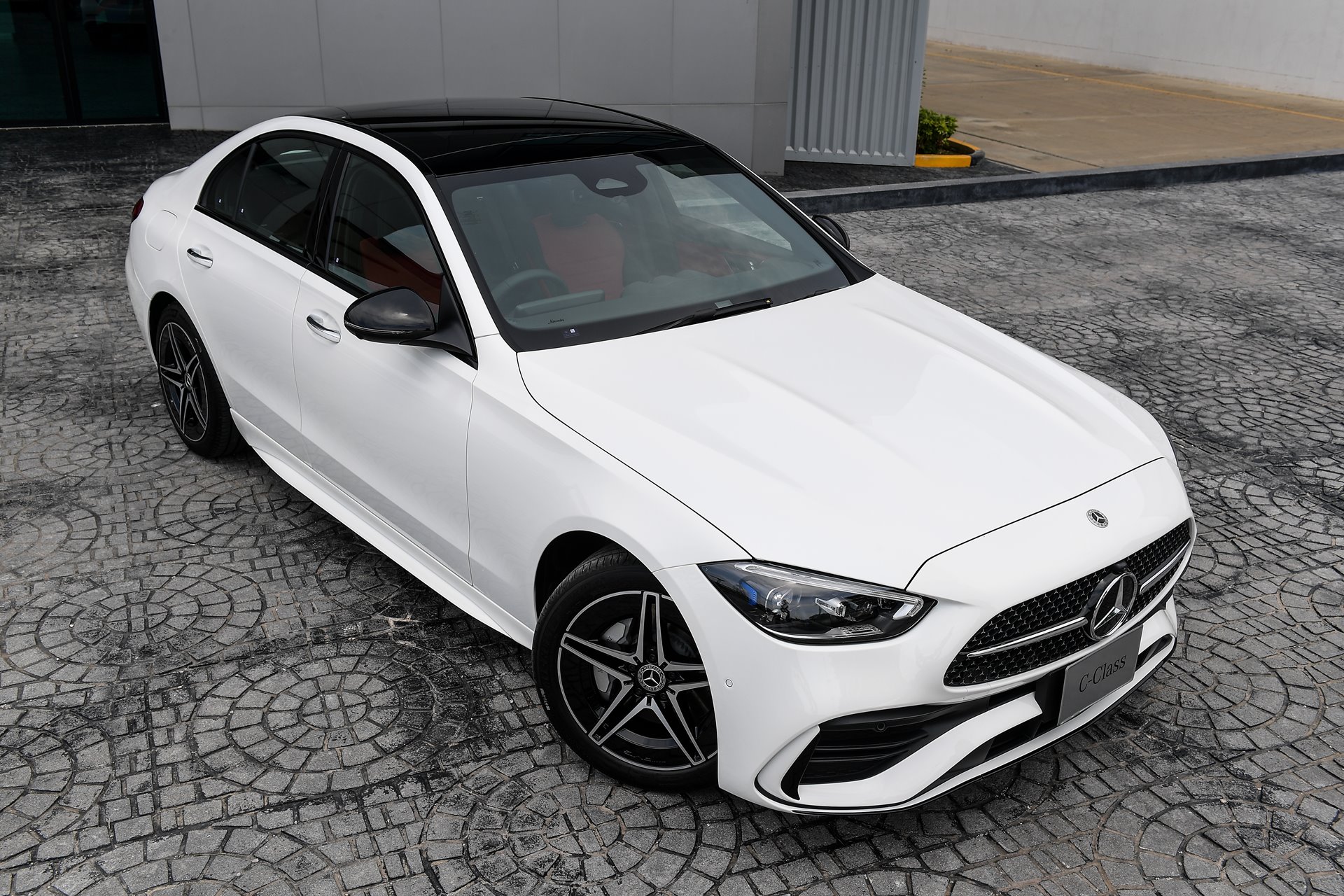 รูปภาพ เมอร์เซเดส-เบนซ์ Mercedes-benz C-Class C 350 e AMG Dynamic (Night Edition) ปี 2024