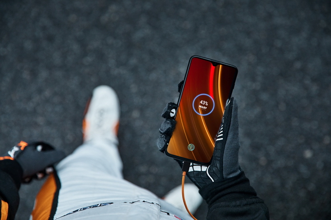 รูปภาพ วันพลัส OnePlus-6 T McLaren Edition