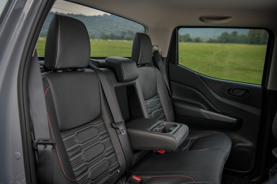 รูปภาพ นิสสัน Nissan Navara Double Cab PRO-4X 4WD 7AT ปี 2022