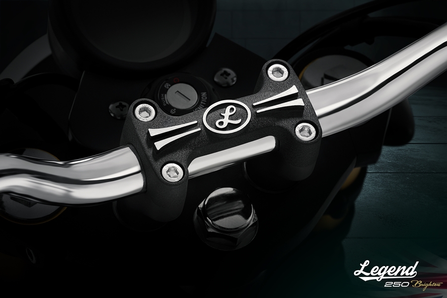 รูปภาพ จีพีเอ็กซ์ GPX Legend 250 Brighton ปี 2021