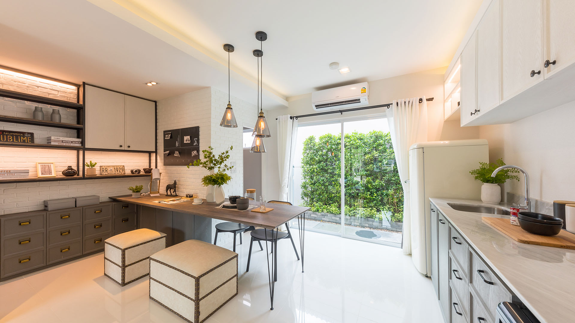 รูปภาพ อินดี้ อยุธยา (Indy Ayudhaya)