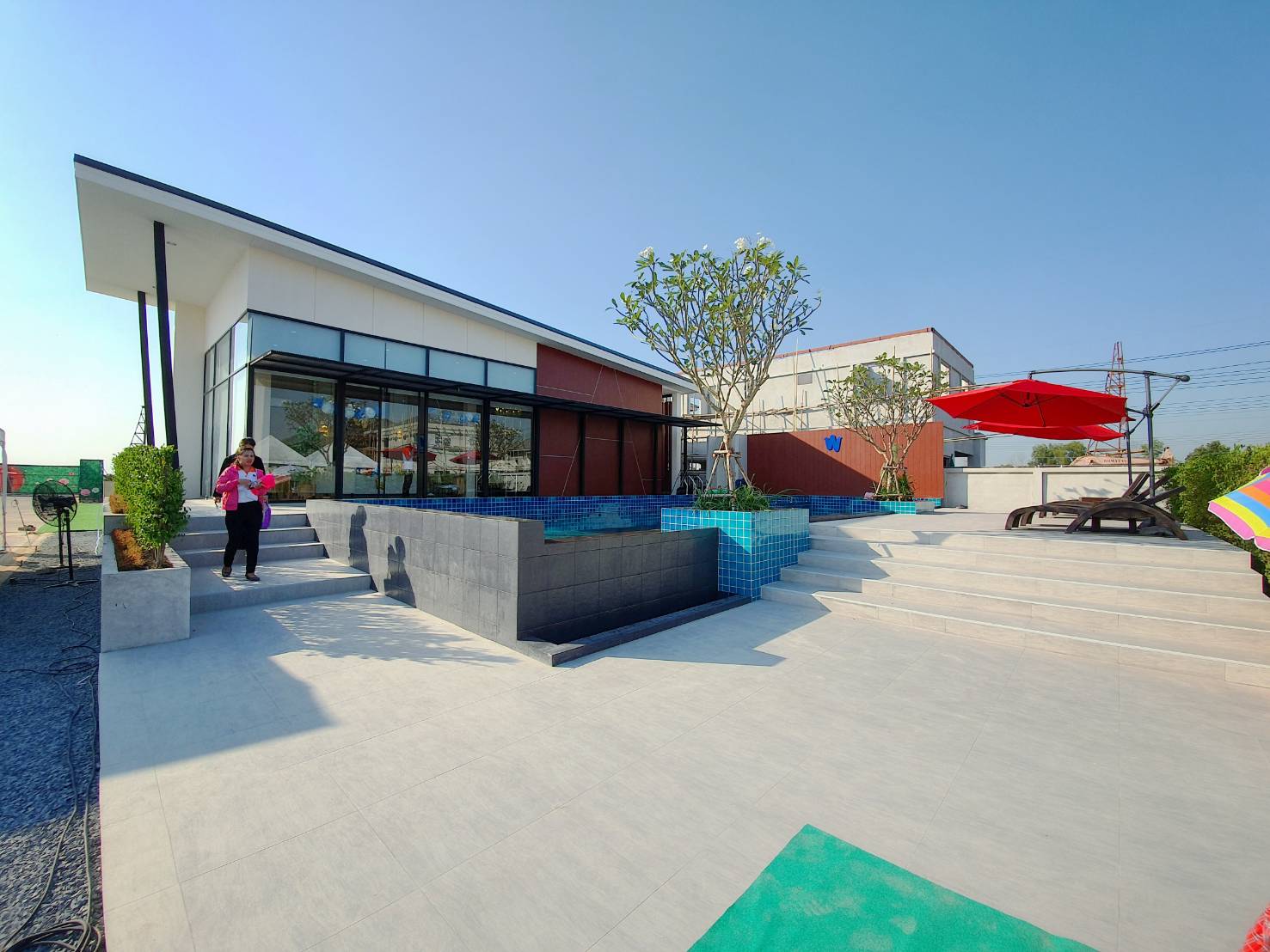 รูปภาพ วินนิ่ง เรสซิเดนท์ วงแหวน - คลอง 5 (Winning Residence Wongwaen - Klong 5)