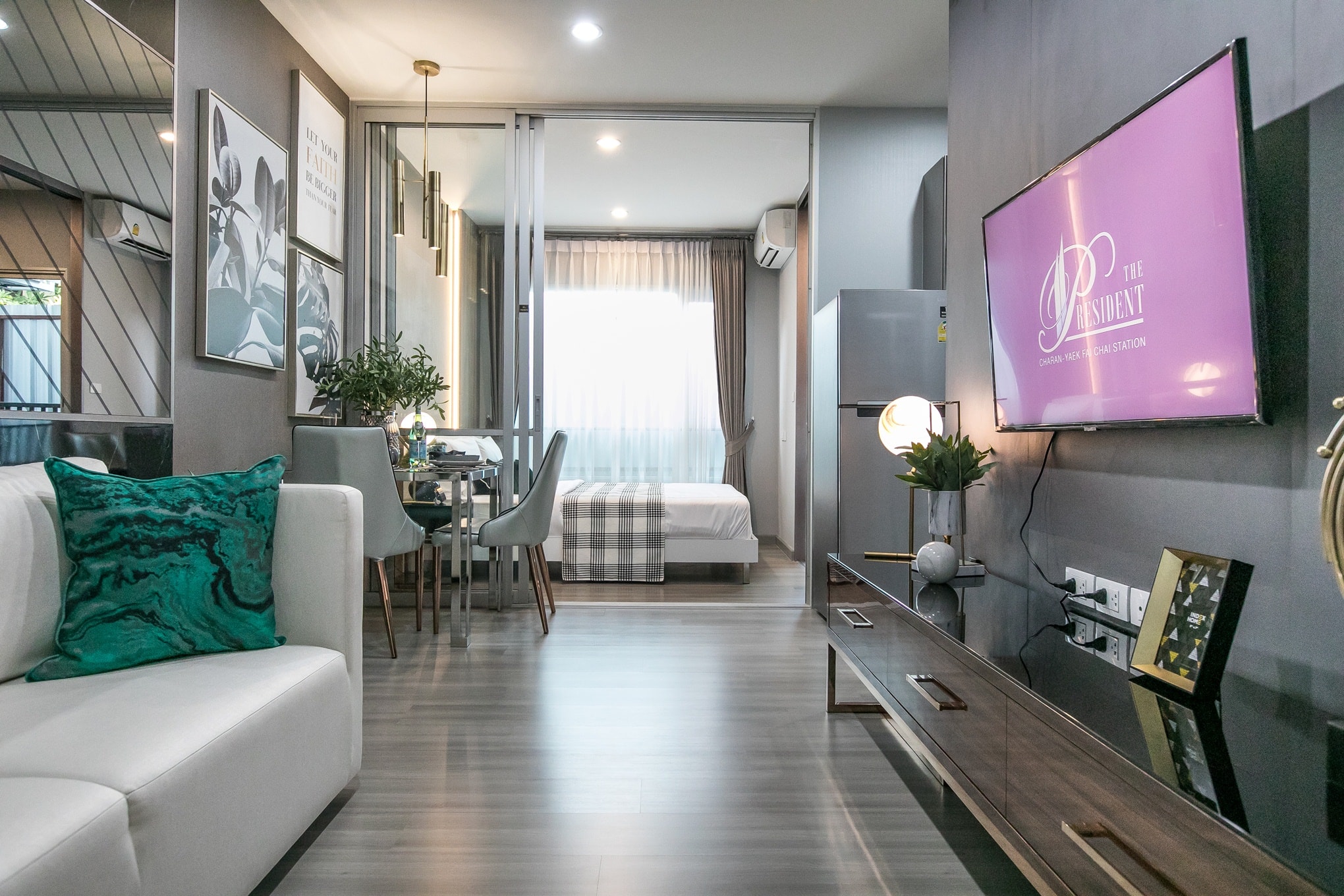 รูปภาพ เดอะ เพรสซิเดนท์ จรัญ-แยกไฟฉาย สเตชั่น (The President Charan-Yaek Fai Chai Station)