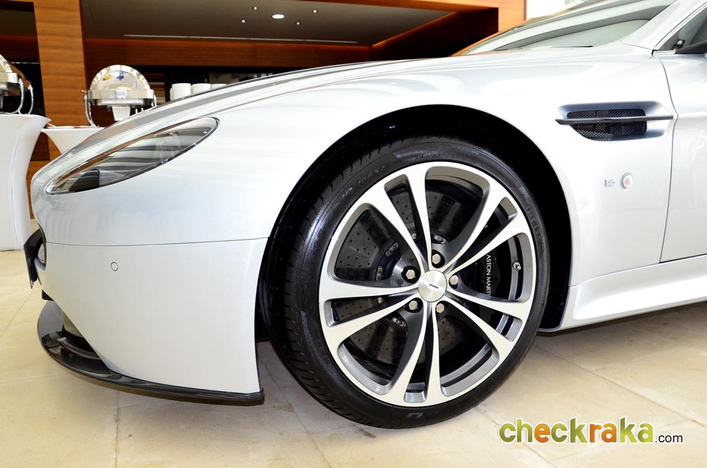 รูปภาพ แอสตัน มาร์ติน Aston Martin Vantage S ปี 2014