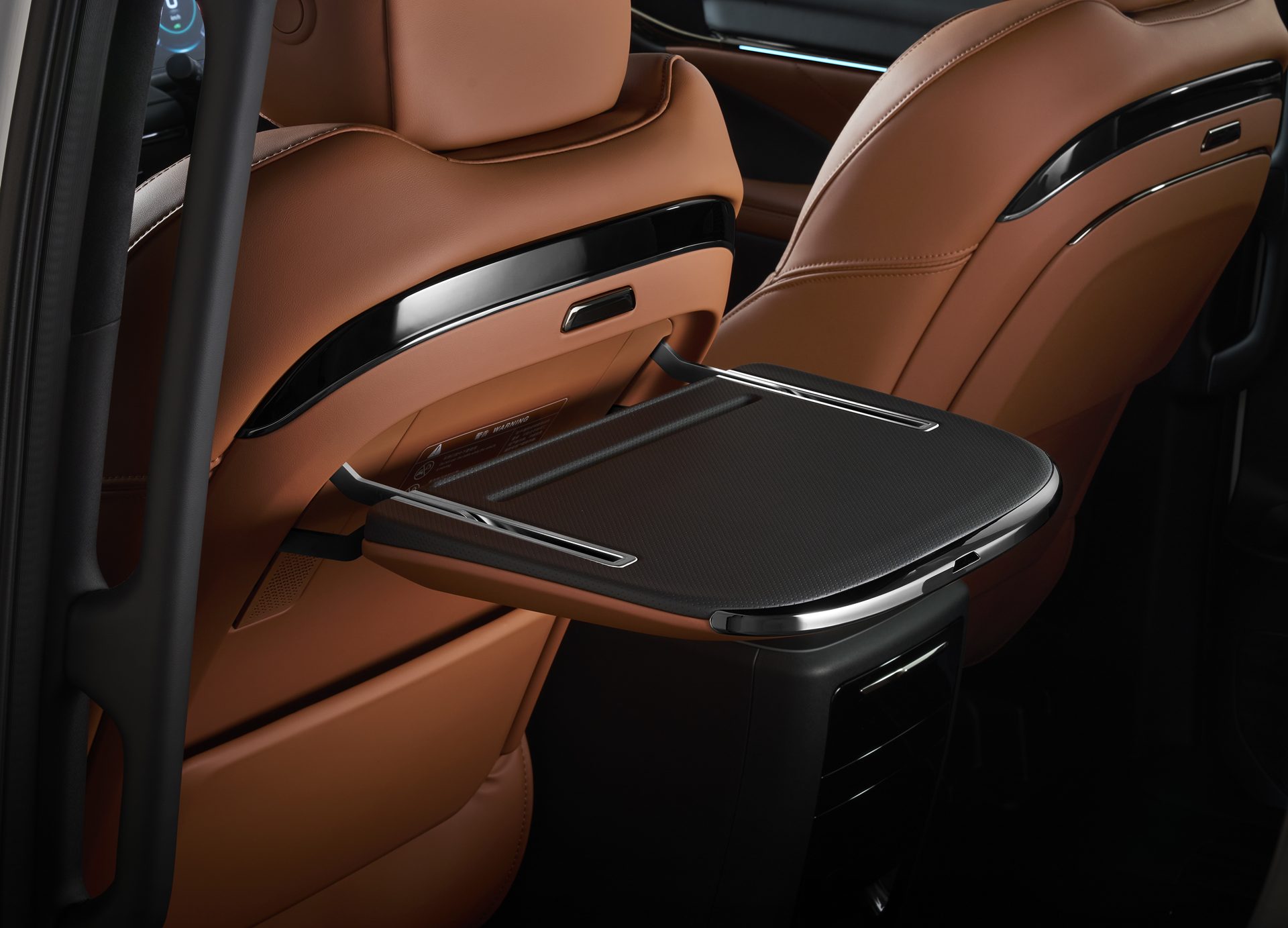 รูปภาพ Aion GAC M8 PHEV Standard ปี 2025