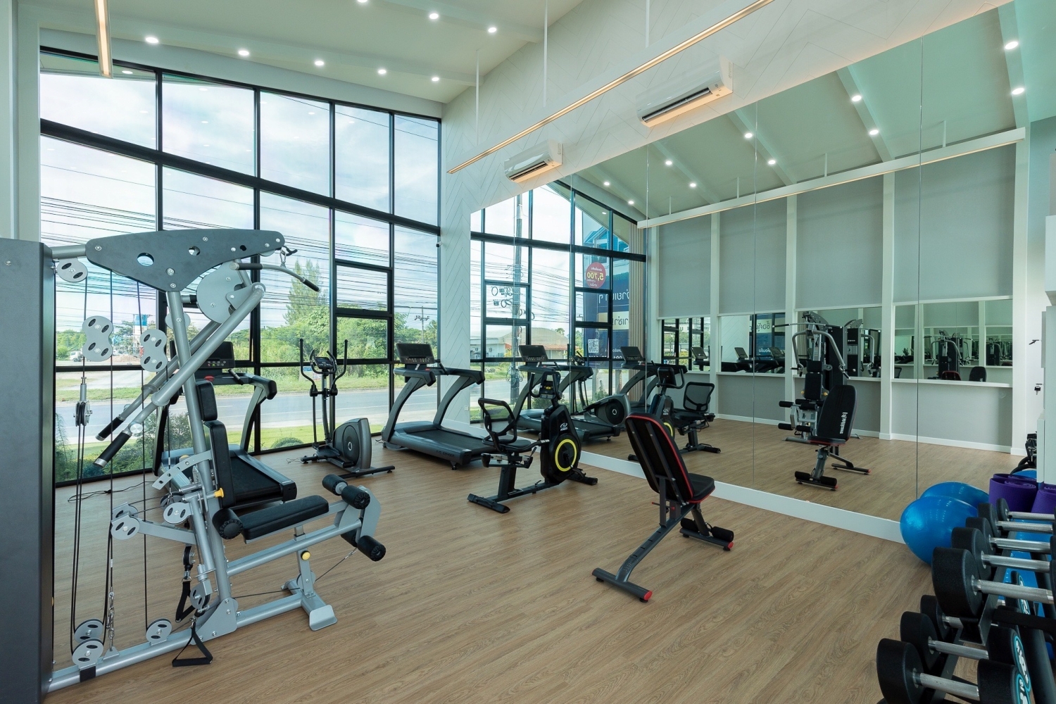 รูปภาพ นครริเวอร์ไซด์ (Nakhon Riverside)