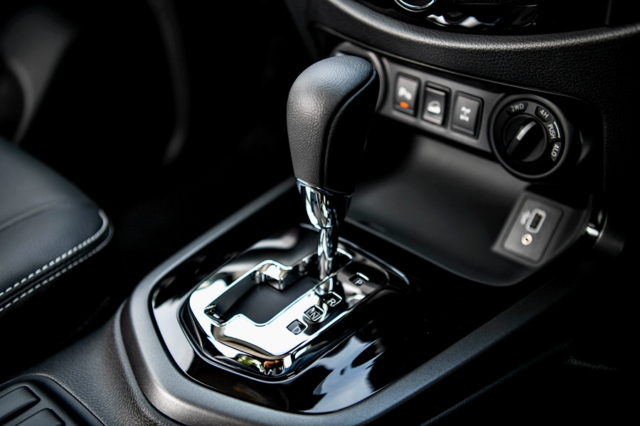 รูปภาพ นิสสัน Nissan Navara Double Cab CALIBRE E 7AT MY20 ปี 2020