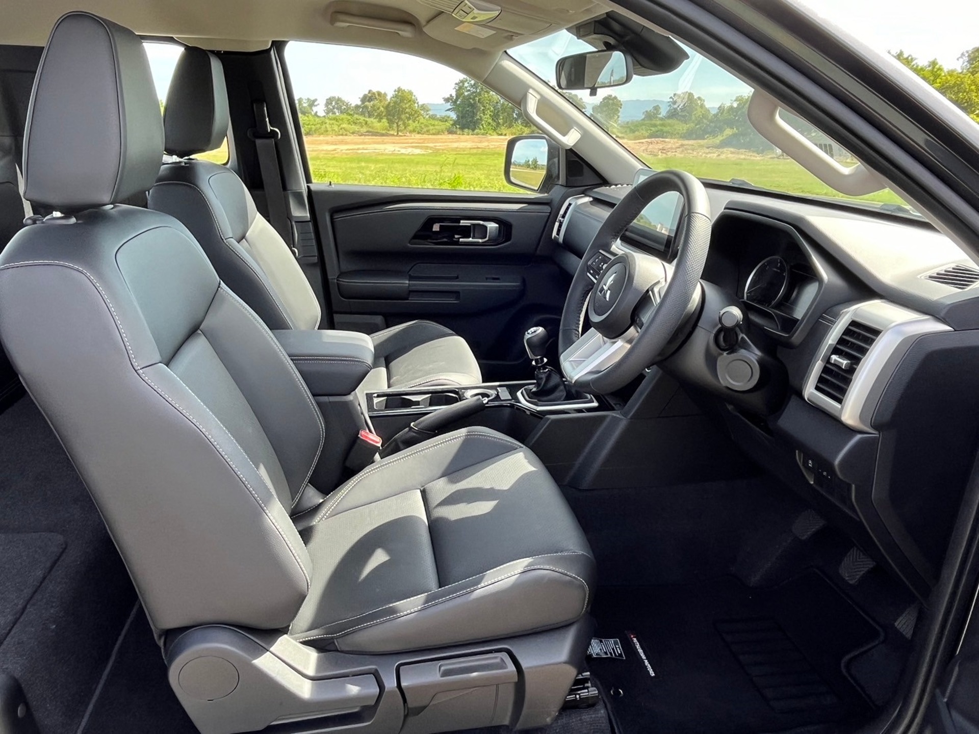 รูปภาพ มิตซูบิชิ Mitsubishi Triton Mega Cab Plus 2.4 Pro ปี 2023