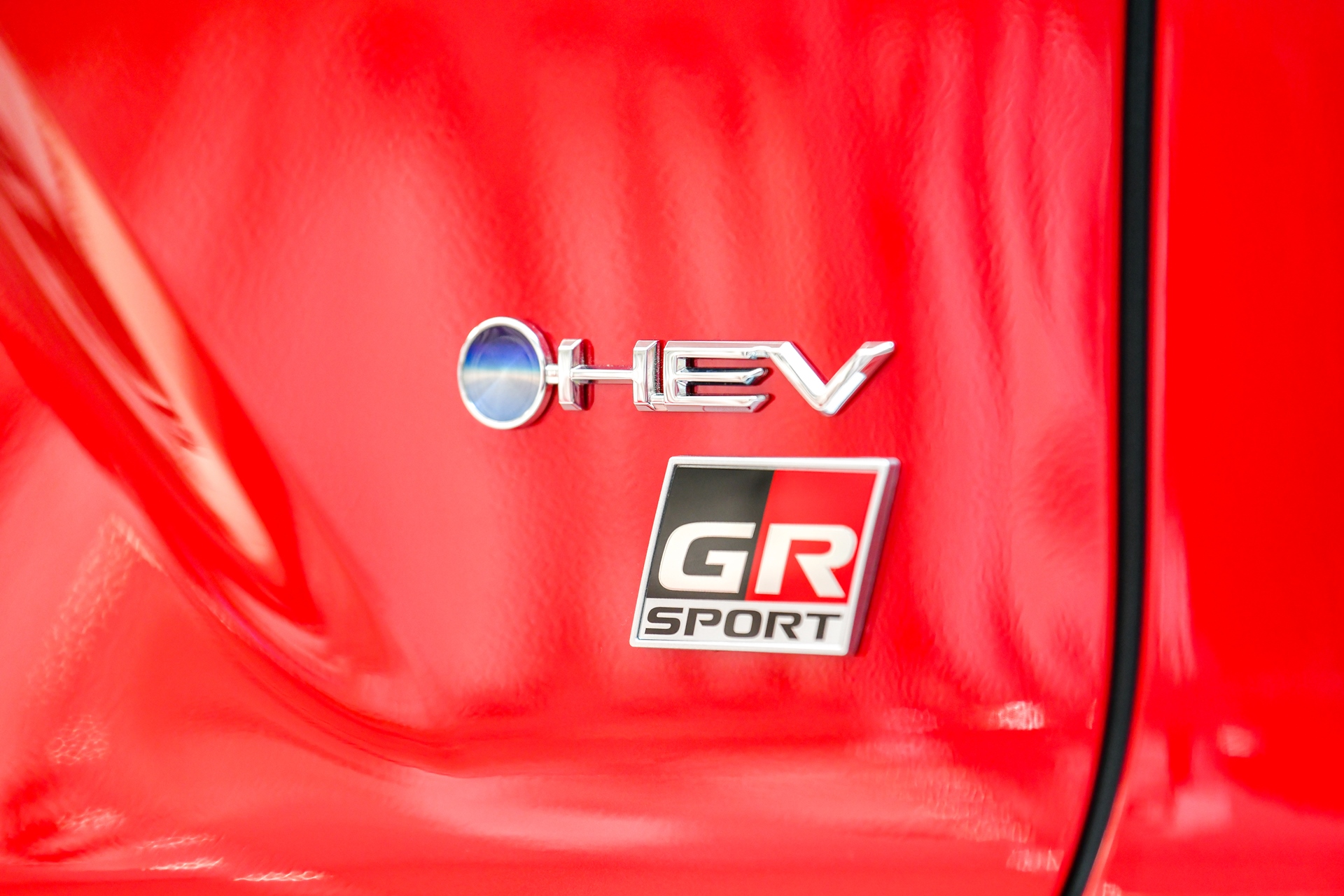 รูปภาพ โตโยต้า Toyota Corolla Cross HEV GR Sport ปี 2024