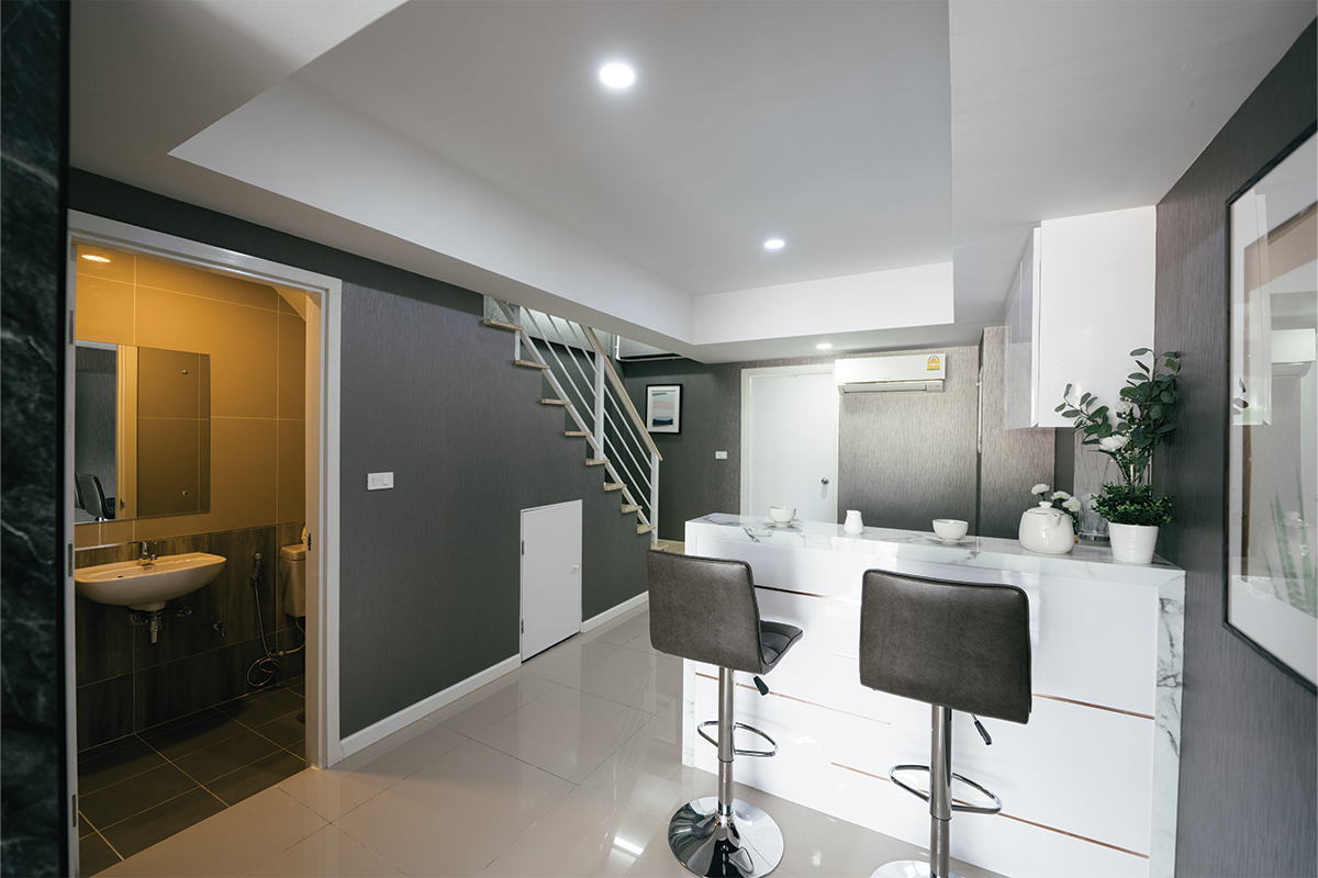 รูปภาพ เจ บิซ รังสิต - คลอง 1 (J Biz Rangsit - Klong 1)