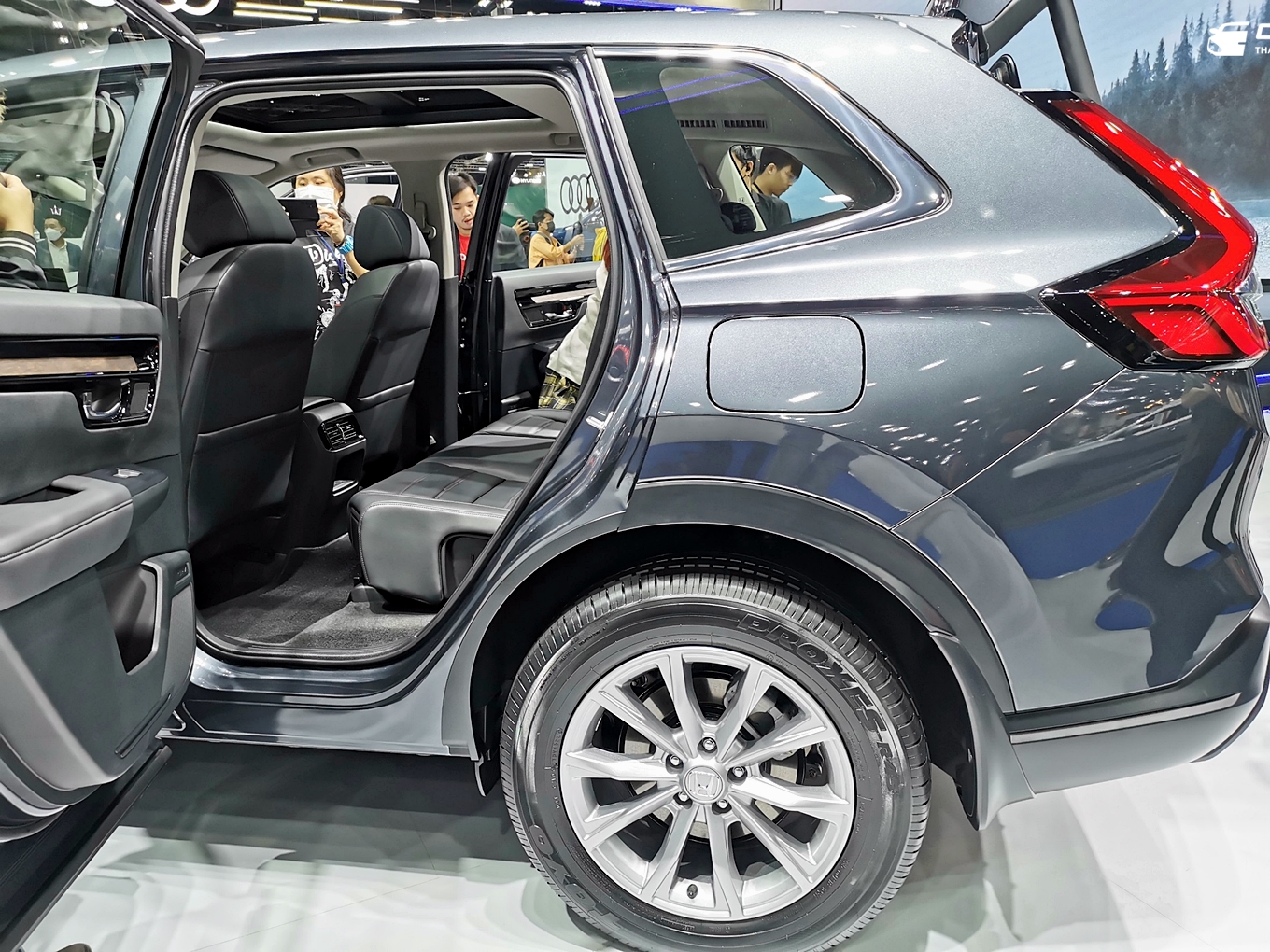 รูปภาพ ฮอนด้า Honda CR-V e:HEV ES ปี 2023