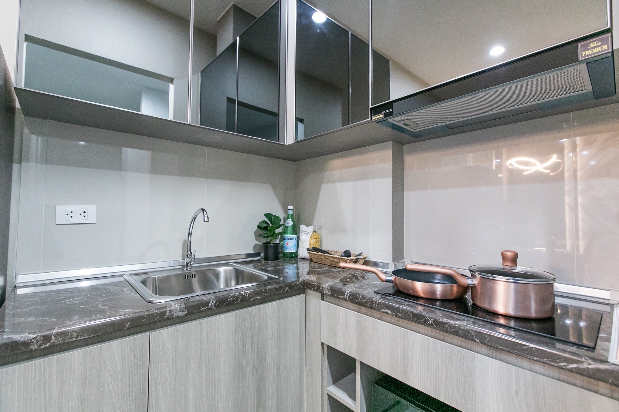 รูปภาพ เดอะ เพรสซิเดนท์ จรัญ-แยกไฟฉาย สเตชั่น (The President Charan-Yaek Fai Chai Station)