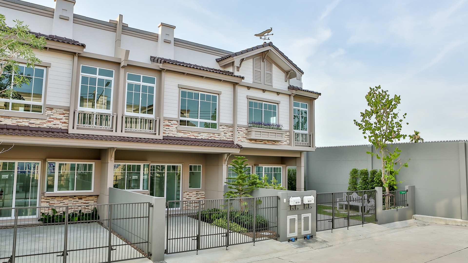 รูปภาพ วิลลาจจิโอ เพชรเกษม - สาย 4 (Villaggio Petchkasem - Sai 4)