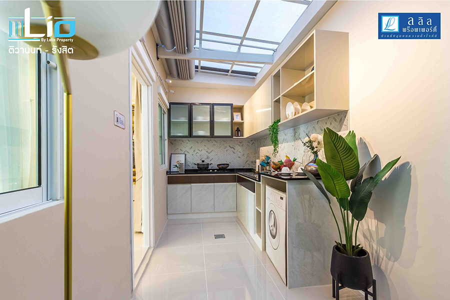 รูปภาพ ไลโอ ติวานนท์ - รังสิต (Lio Tiwanon - Rangsit)