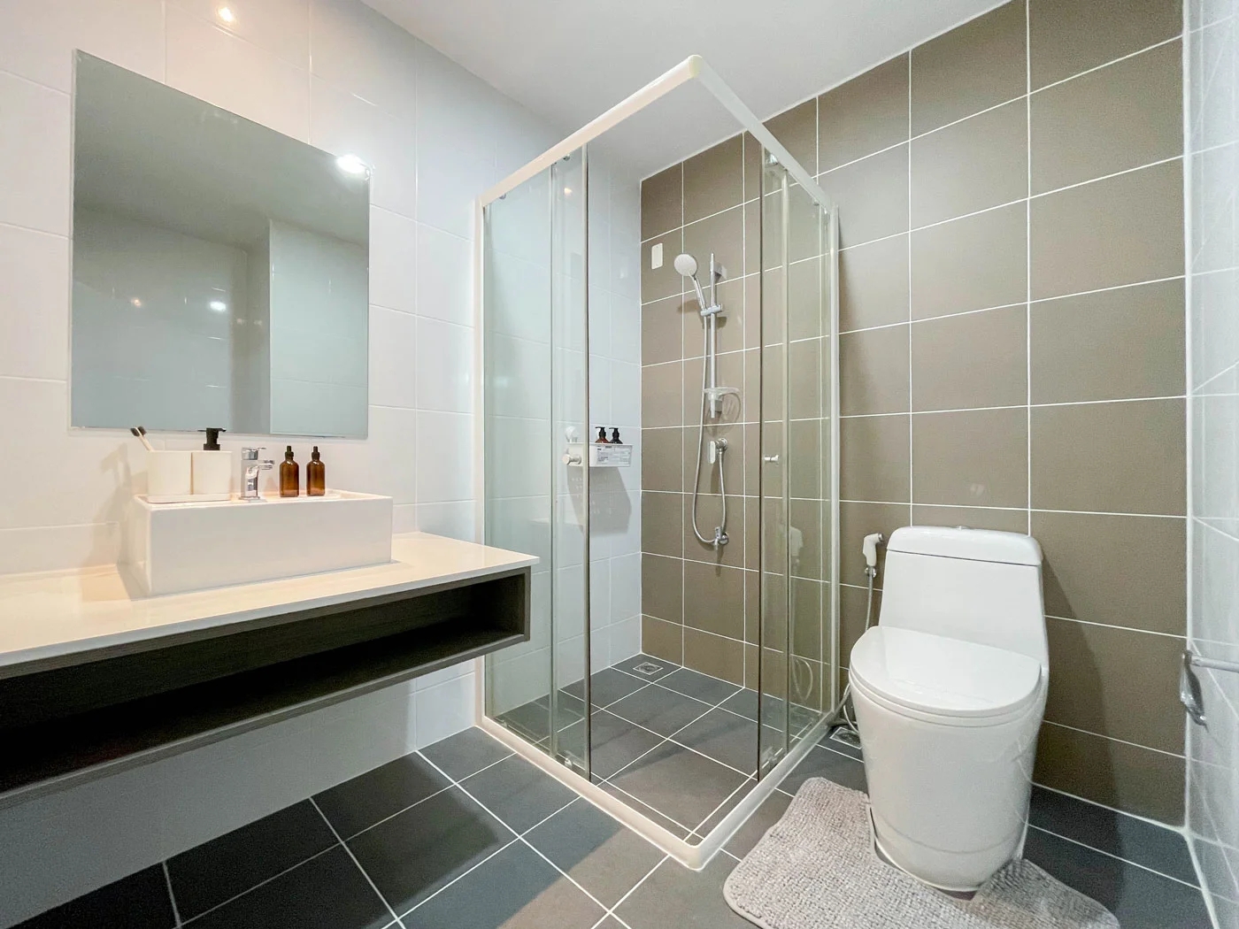 รูปภาพ เสนาคิทท์ บีช ฟร้อนท์ (Sena Kith Beach Front)