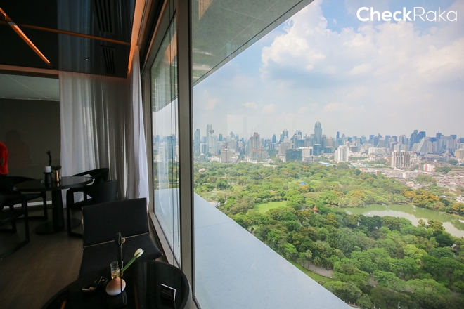 รูปภาพ ศาลาแดง วัน (Saladaeng One)