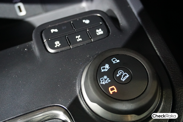 รูปภาพ ฟอร์ด Ford Everest 2.0L Bi-Turbo Titanium+ 4X4 AT ปี 2019