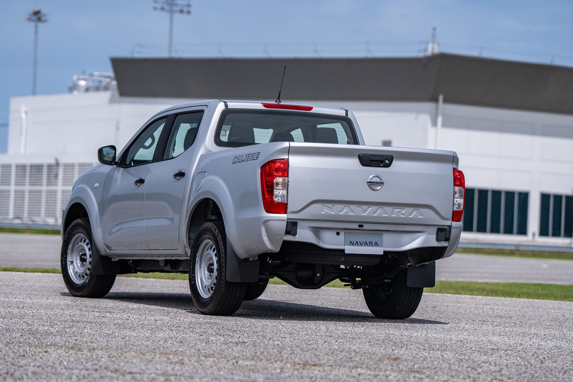 รูปภาพ นิสสัน Nissan Navara Double Cab CALIBRE SL 6MT ปี 2025