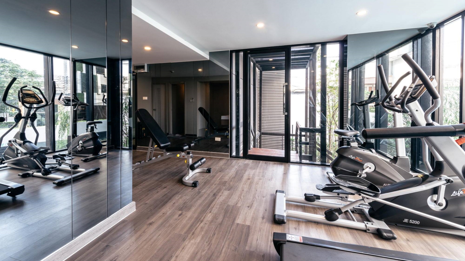 รูปภาพ เดอะ ทีค พัฒนาการ-ทองหล่อ (The Teak Phattanakarn-Thonglor)