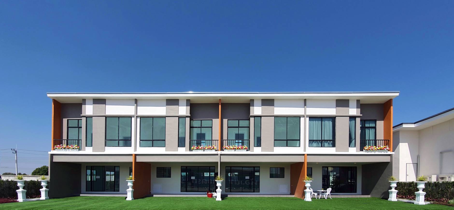 รูปภาพ วินนิ่ง เรสซิเดนท์ วงแหวน - คลอง 5 (Winning Residence Wongwaen - Klong 5)