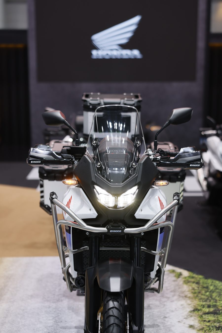 รูปภาพ ฮอนด้า Honda XL750 Transalp (Standard) ปี 2025
