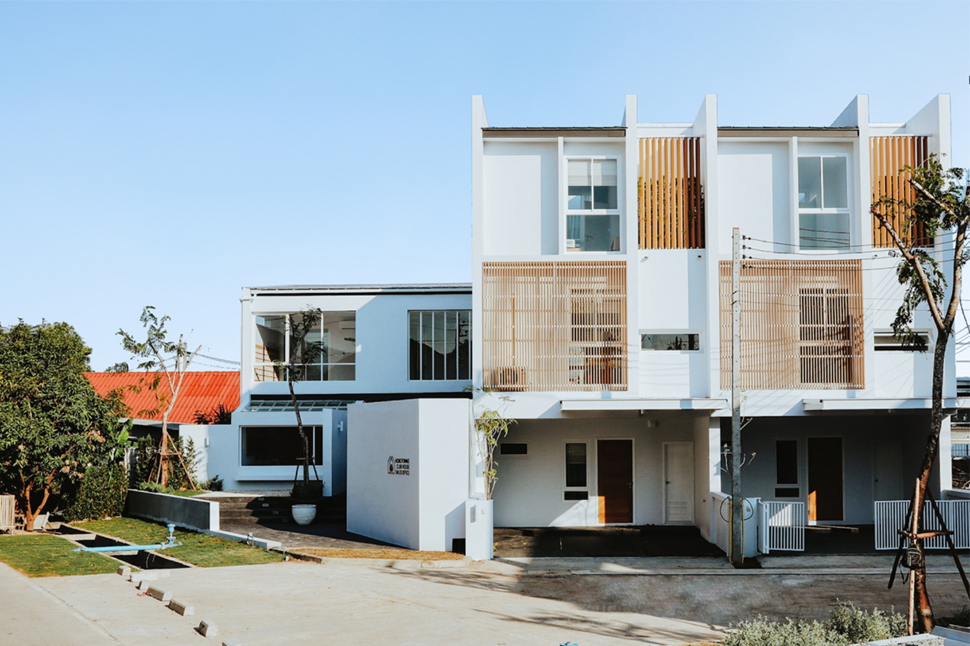 รูปภาพ โมโนทาวน์ 2 สุเทพ (Monotown 2 Suthep)