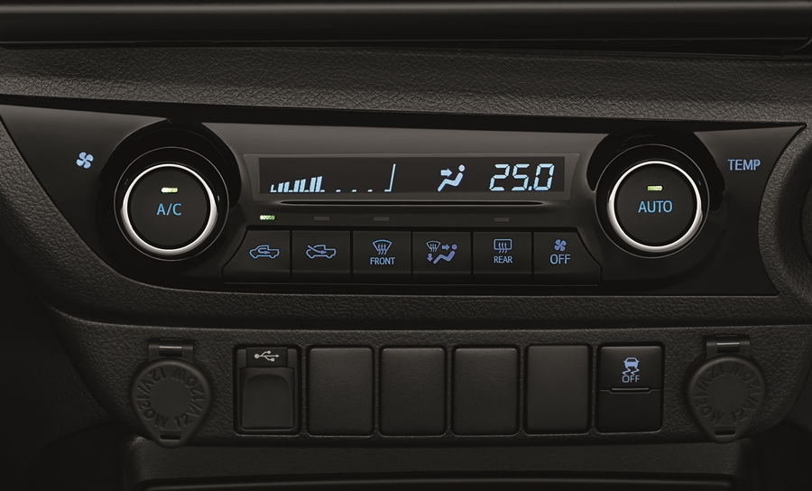 รูปภาพ โตโยต้า Toyota Revo Double Cab Prerunner 2.4 High 60th Anniversary ปี 2022