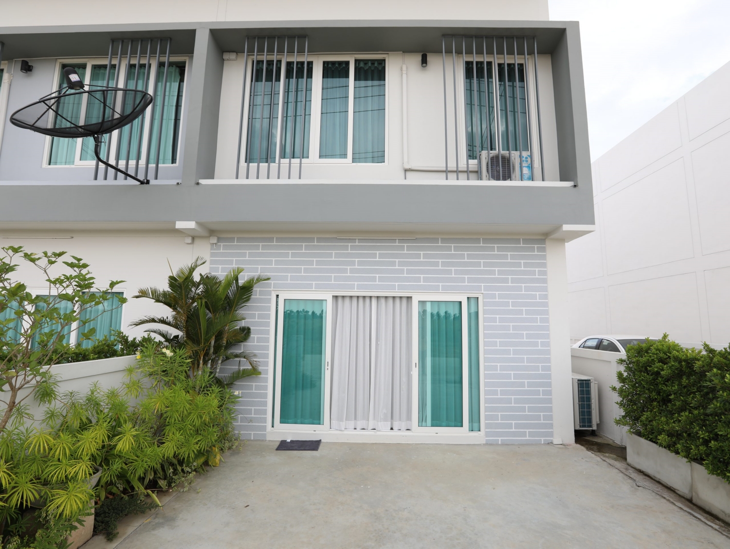 รูปภาพ ชนัญญา ทาวน์เฮาส์ บ่อวิน (Chanunya Townhouse Bowin)