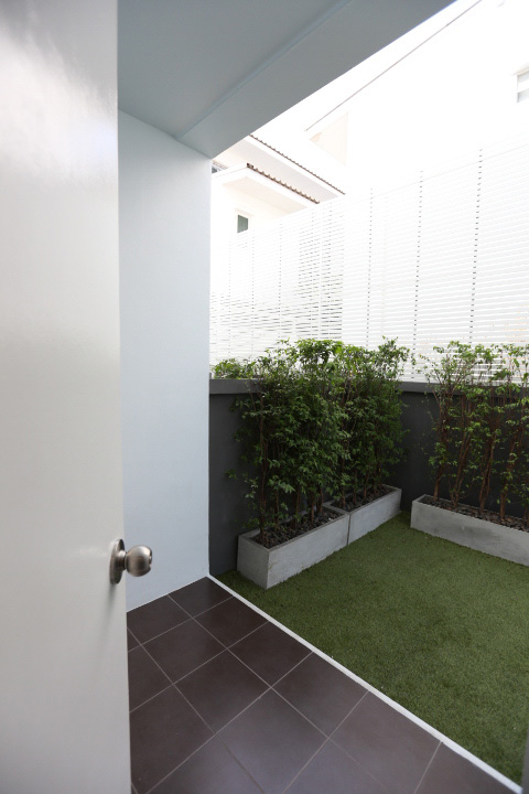 รูปภาพ เนอวานา คัฟเวอร์ อ่อนนุช (Nirvana Cover On-nut)