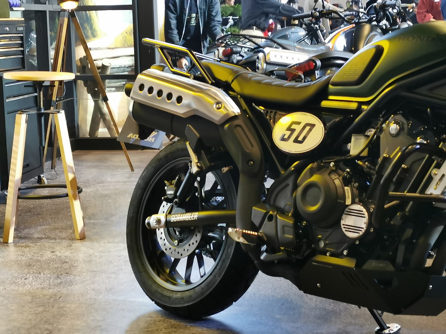 รูปภาพ ฮอนด้า Honda CL 500 Scrambler Special Edition ปี 2023