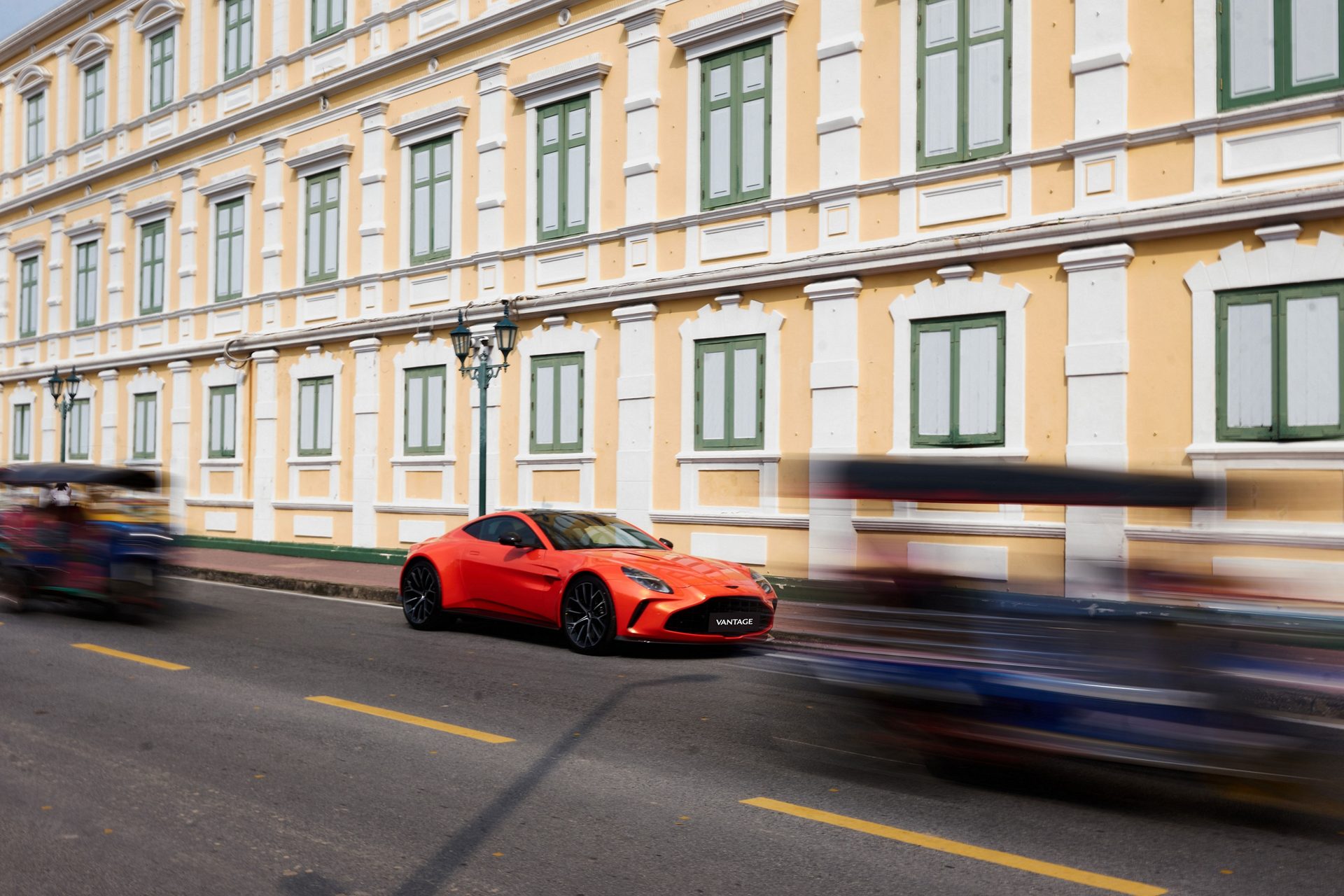 รูปภาพ แอสตัน มาร์ติน Aston Martin Vantage Coupe ปี 2025