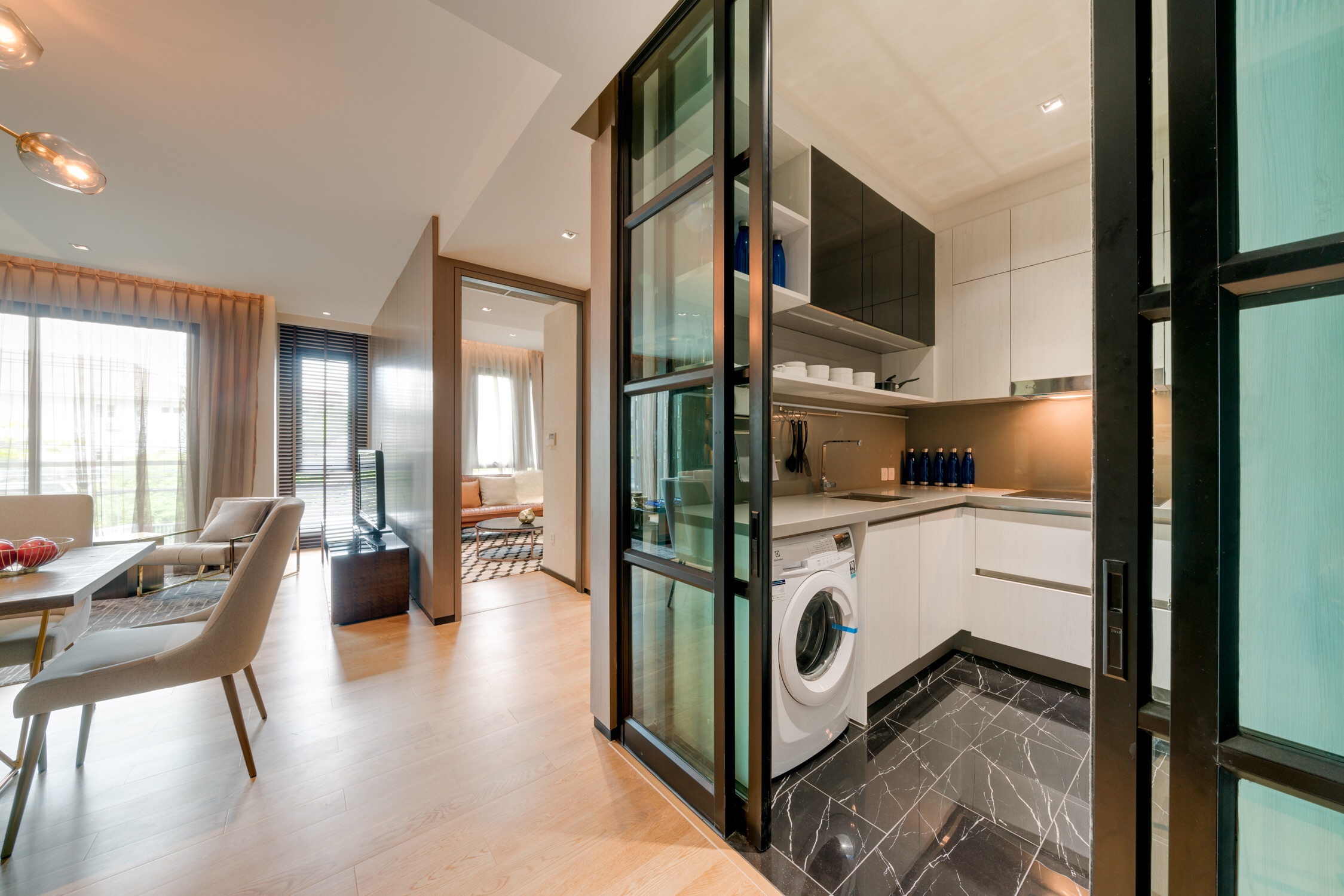 รูปภาพ มีลเลอร์ สุขุมวิท 40 (MIELER Sukhumvit 40)