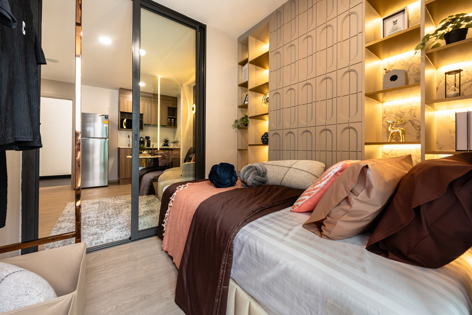 รูปภาพ เดอะ พาร์คแลนด์ ลาดพร้าว-โชคชัย 4 (The Parkland Latphrao-Chokchai 4)