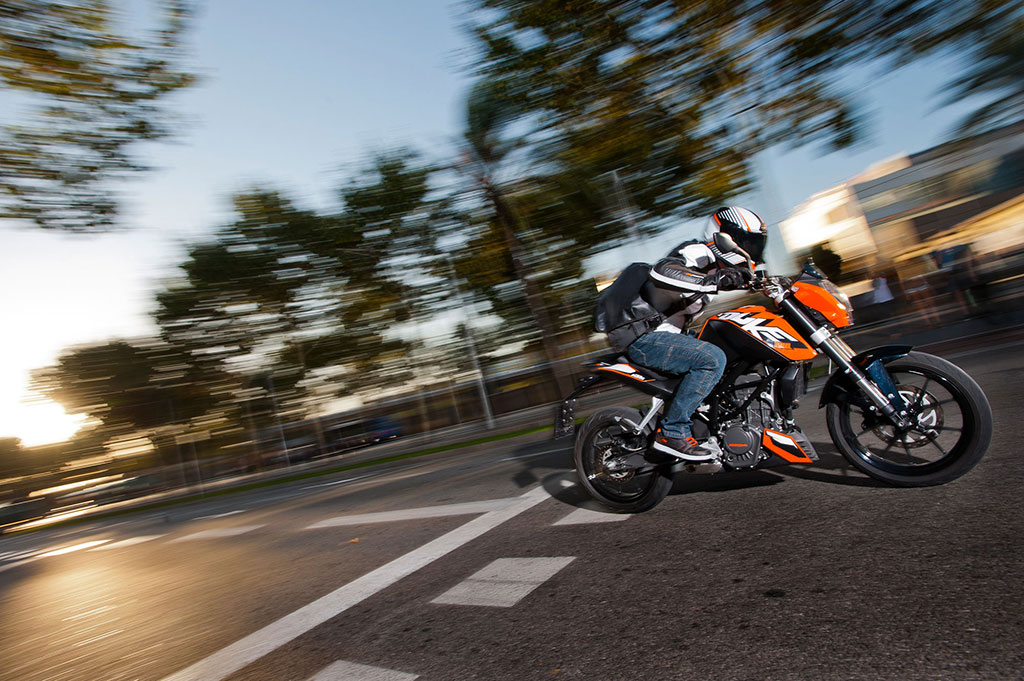 รูปภาพ เคทีเอ็ม KTM 200 Duke ปี 2020