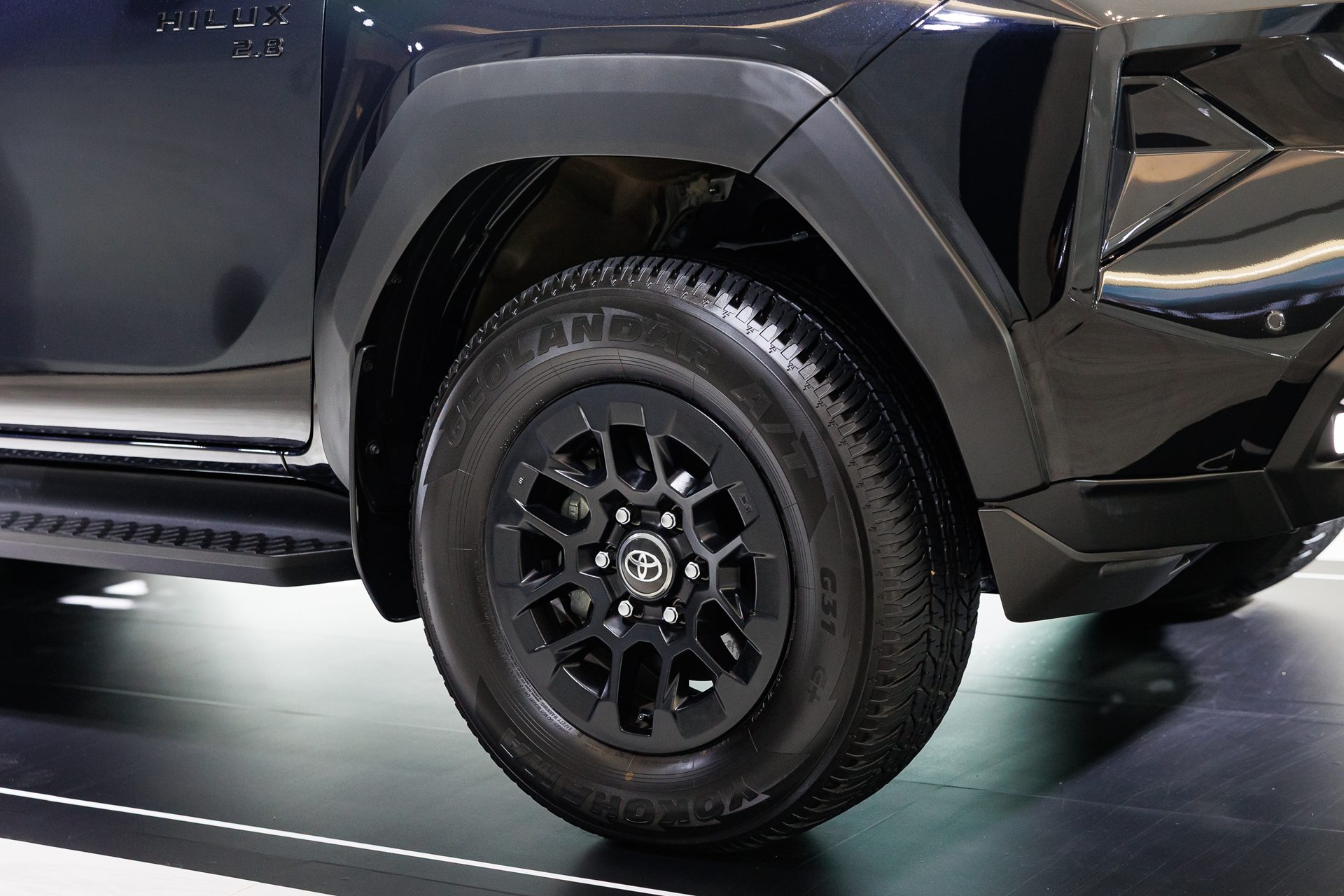 รูปภาพ โตโยต้า Toyota Hilux Travo Smart Cab Prerunner 2.8 Premium AT ปี 2025