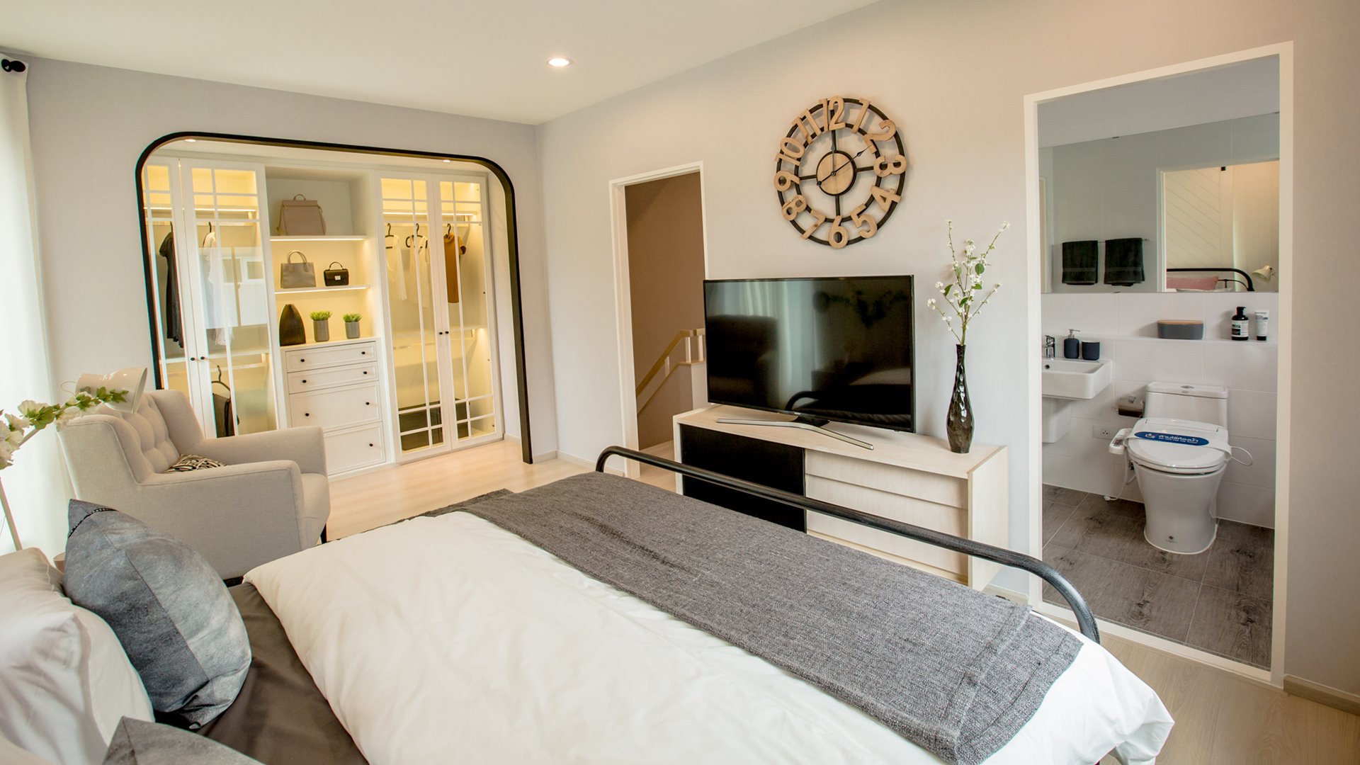 รูปภาพ วิลลาจจิโอ ประชาอุทิศ 90 (Villaggio Prachauthit 90)