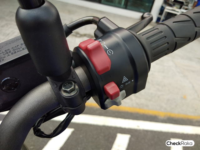 รูปภาพ ซีเอฟโมโต CF Moto 250 NK (Standard) ปี 2018