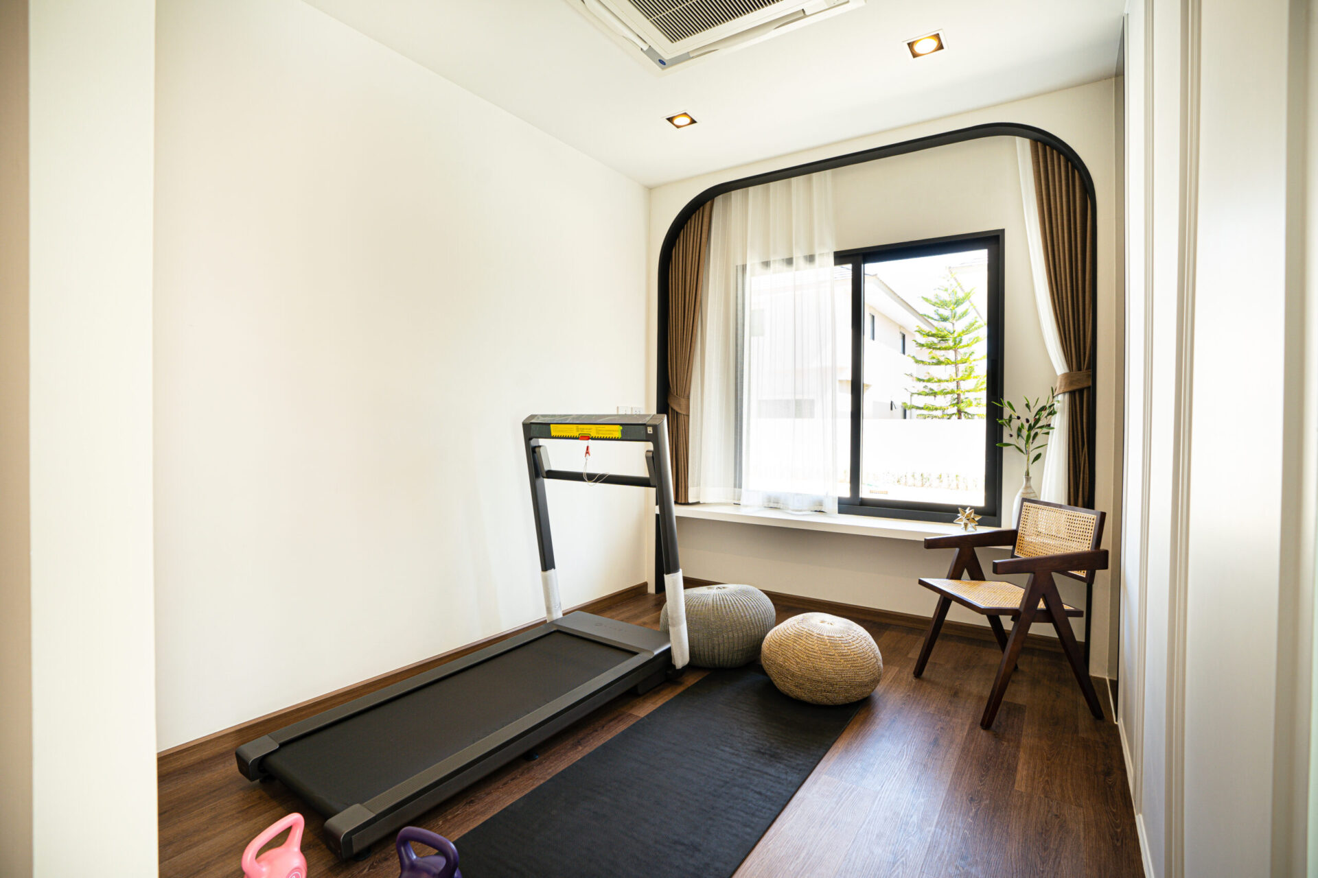 รูปภาพ ไพรเวซี่ เซคเคิร์น เอดิชั่น ศรีราชา (Privacy Second Edition Sriracha)